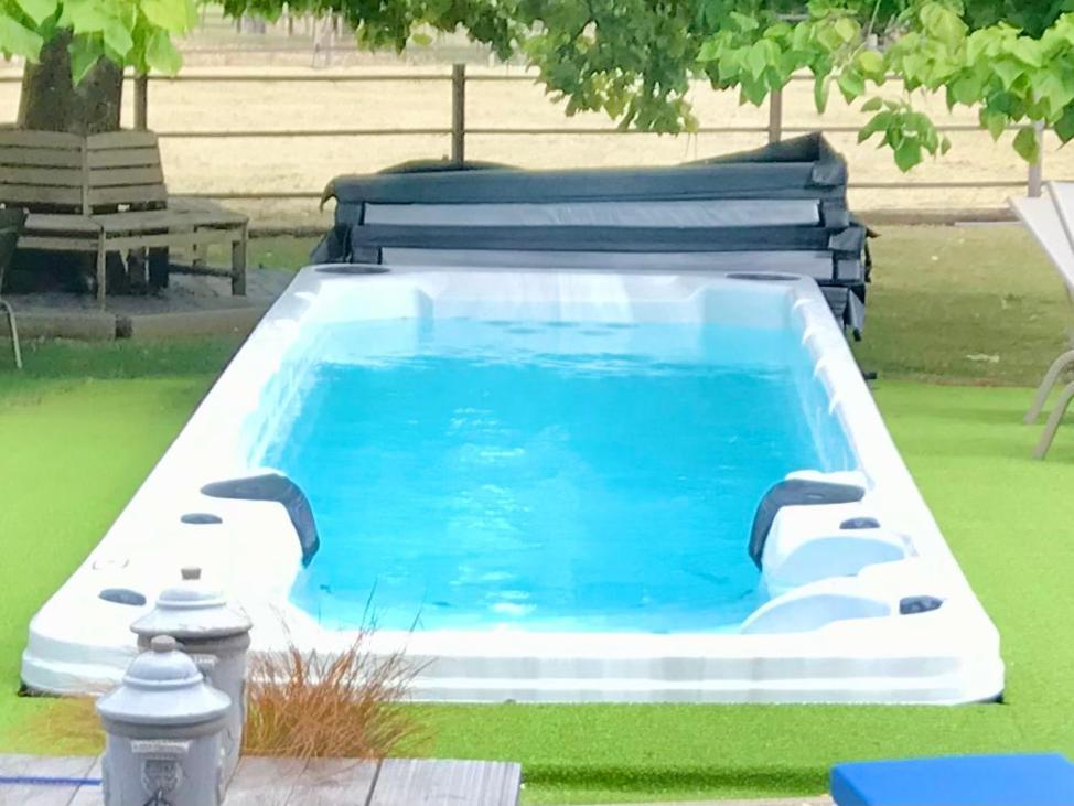 Een Prachtige En Luxueuze Vakantiewoning Dat Is Hof Leskensdaele Geraardsbergen Esterno foto