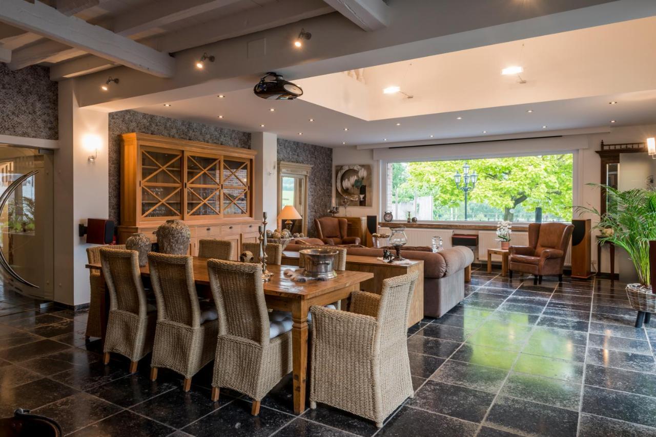 Een Prachtige En Luxueuze Vakantiewoning Dat Is Hof Leskensdaele Geraardsbergen Esterno foto